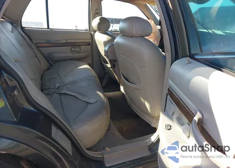 1999 Mercury Grand Marquis Gs из США, поврежденный, VIN 2MEFM74W7XX638004